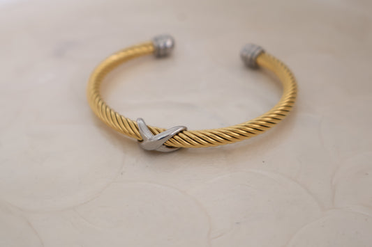 Twist Cuff